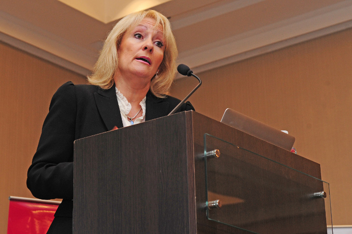 La ministra de Industria, Energía y Minería, Carolina Cosse