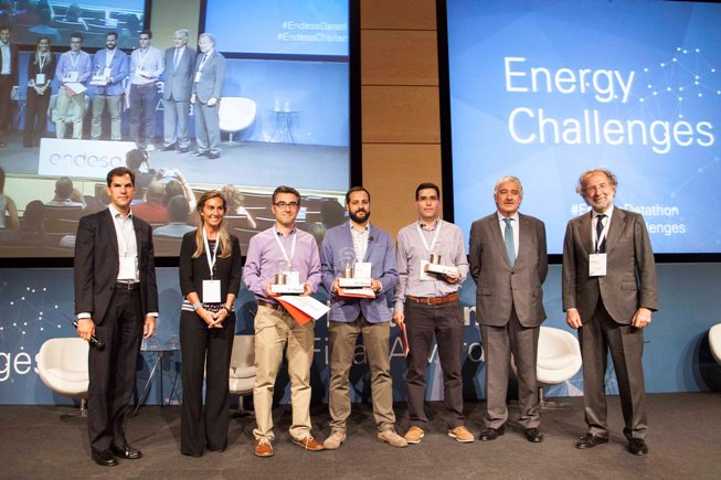 Foto con los premiados
