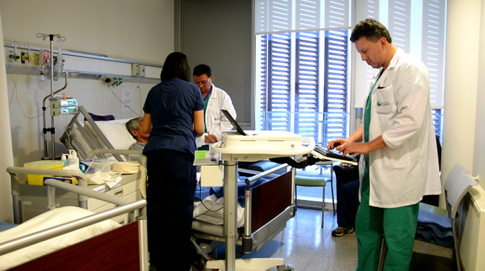 Indra convierte al Hospital Dra. Eloísa Díaz Insunza de La Florida en referente de la sanidad digital