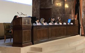 Iniciativas para promover la ciencia entre las mujeres