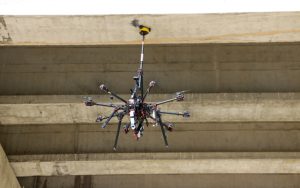 drones puentes