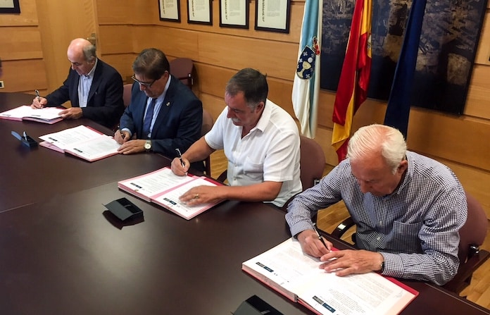 Firma del convenio entre el Grupo Nueva Pescanova, la Universidade de A Coruña, el Ayuntamiento de Oleiros y Solidariedade Galega