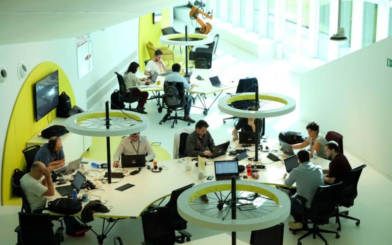 Interior del centro de Industria X.0 de Accenture en Bilbao. (Imagen: InnovaSpain).