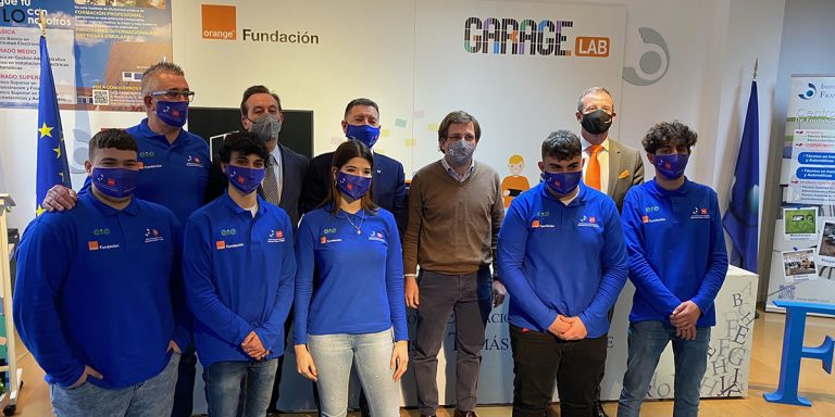 Inauguración del GarageLab del IES Tomás y Valiente de Madrid.