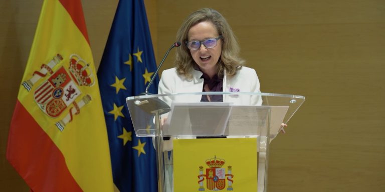 nadia calviño igualdad 8M dia de la mujer