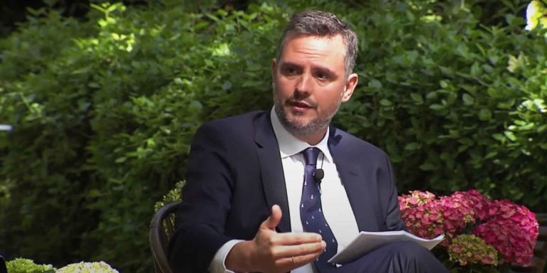alvaro de la haza cosentino economía circular