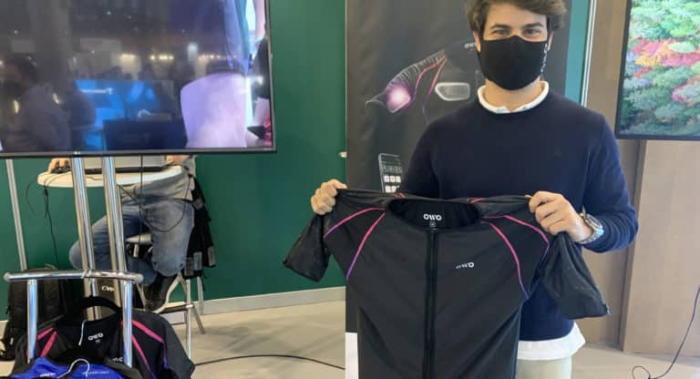 pablo reyes cto OWO videojuegos gamers chaqueta tecnologia optica realidad virtual