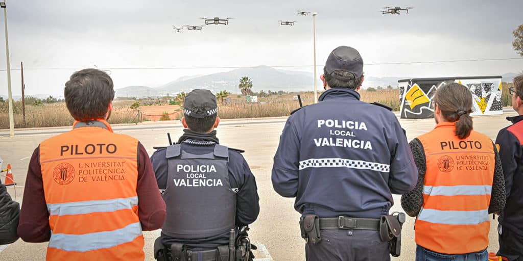 España coordina con éxito el primer vuelo masivo de drones en Europa