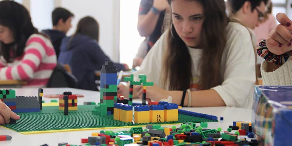 Investigadoras en acción: la ciencia del Mediterráneo se acerca a las escuelas