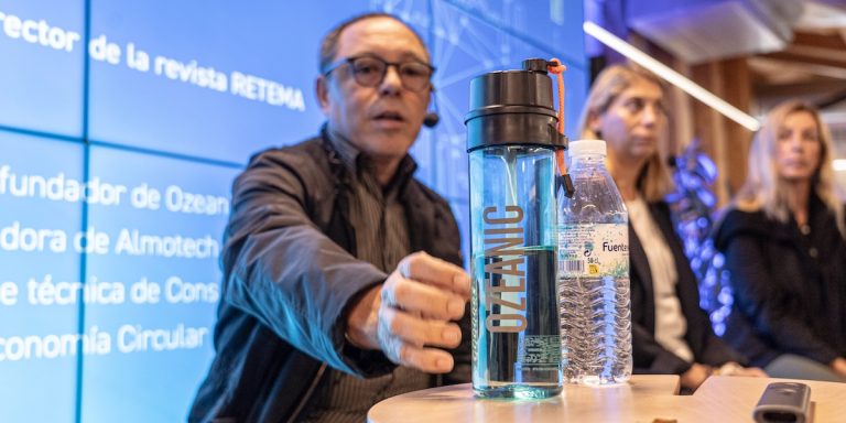 ozeanic agua
