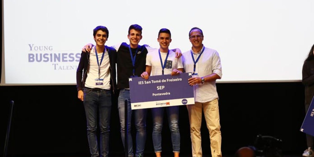 Equipo SEP del Instituto San Tomé de Freixeiro de Pontevedra, ganadores de Young Business Talents VI.
