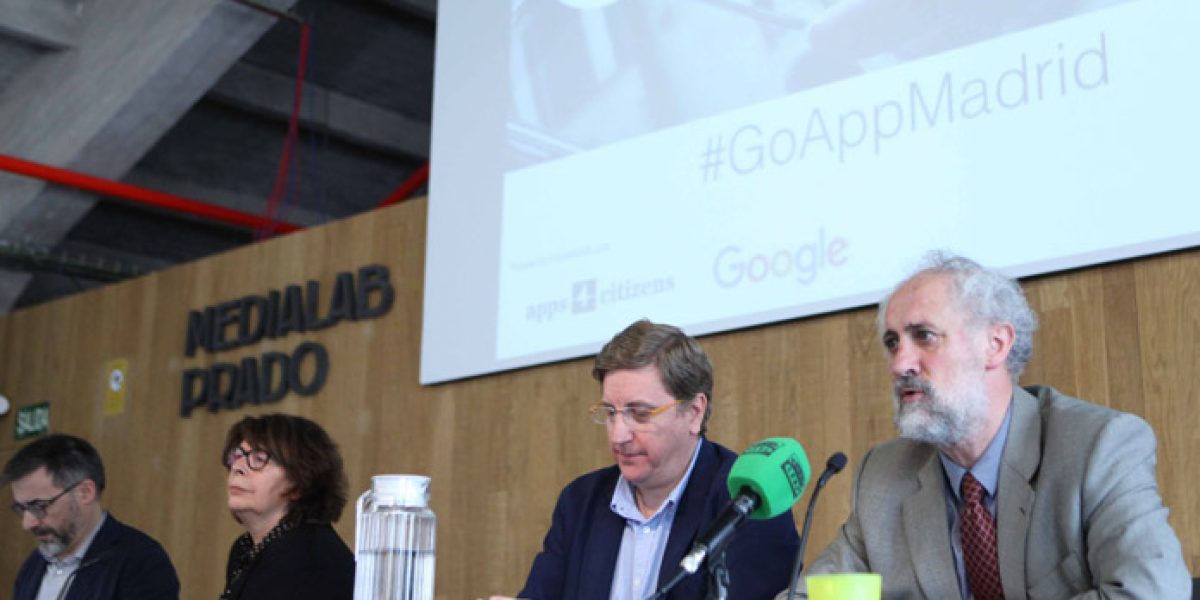 Luis Cueto (derecha) interviene en la presentación de Go app! Madrid el pasado viernes. Imagen: Ayuntamiento de Madrid