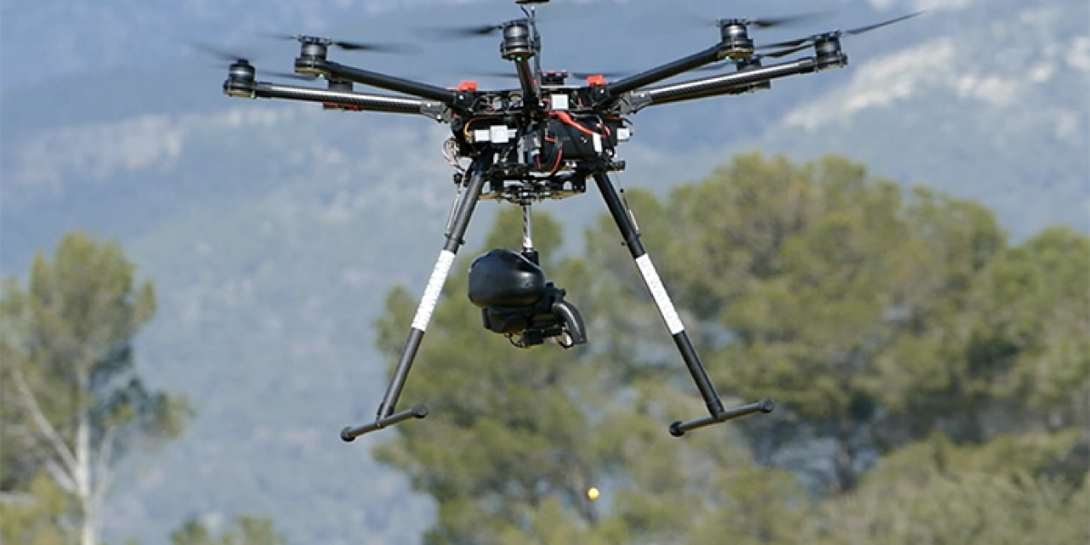 dron CO2 Revolution