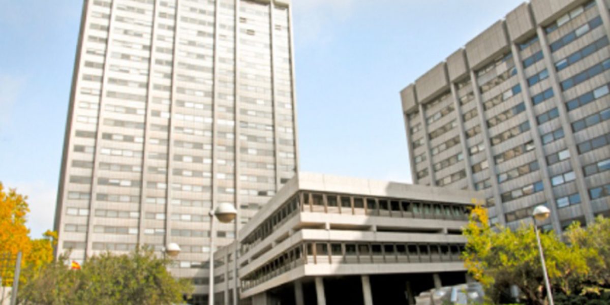 Imagen exterior del Ministerio de Economía, Industria y Competitividad.