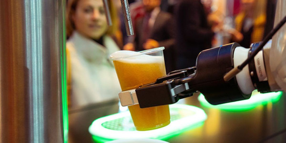 robot cerveza macco robotics